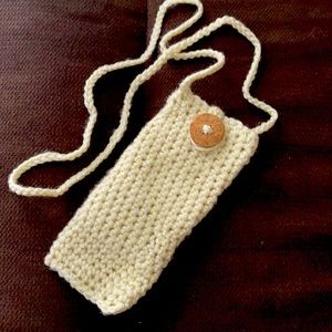 IPhone 12 Pro Max cell phone holder crochet tan